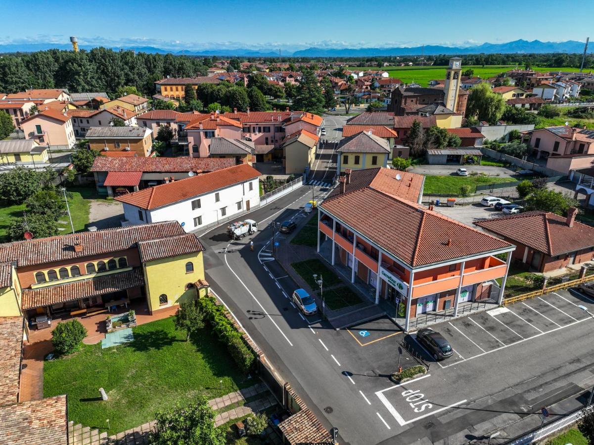 Villa Ambra B&B Siviglia Vermezzo Eksteriør bilde