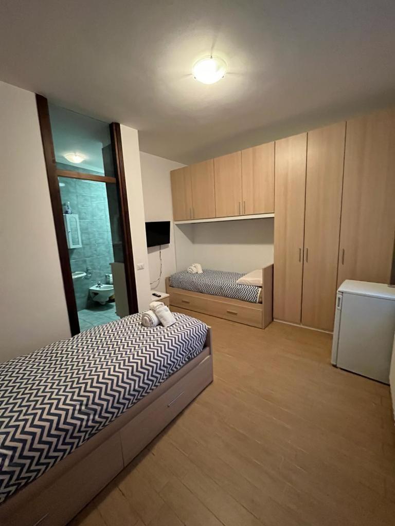 Villa Ambra B&B Siviglia Vermezzo Eksteriør bilde