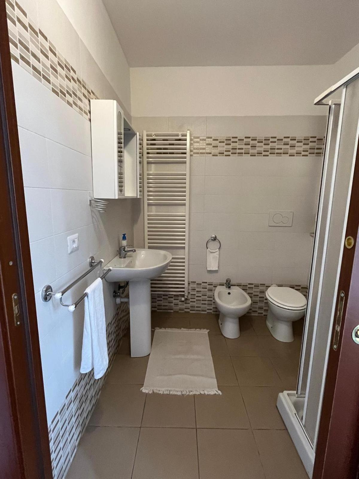 Villa Ambra B&B Siviglia Vermezzo Eksteriør bilde